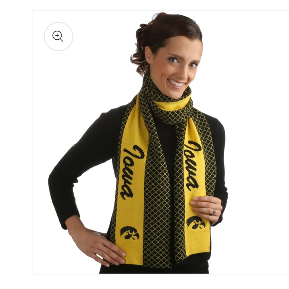 NWOT Iowa Hawkeye Knit School Scarf by Emerson Street Unisex - Picture 2 of 9